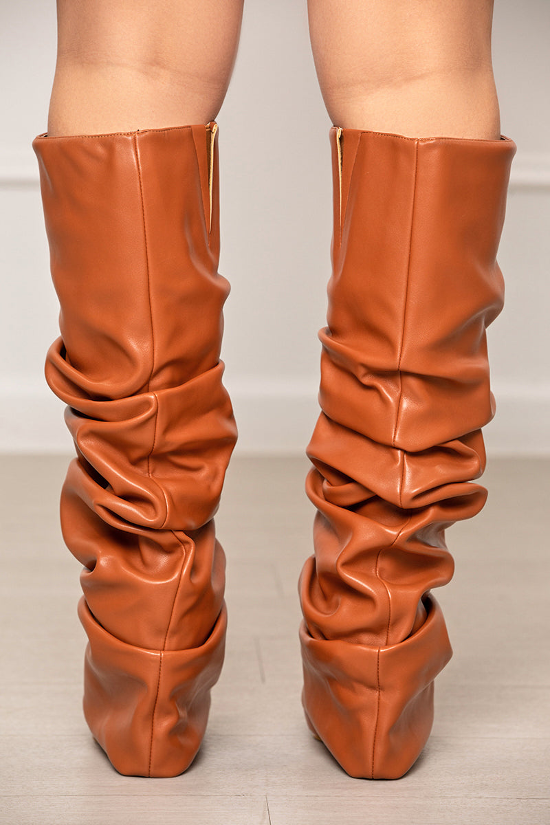 Saint Audrey Chain Décor Tan Leather Inside Wedge Heel Long Boots – SaintG  India