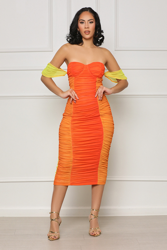 Weekend Essence Ruched Midi Dress (Orange Multi) - Lilly's Kloset