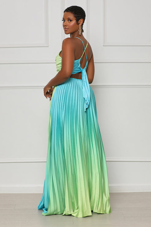 Rare Find Pleated Ombre Maxi Dress (Green Multi)- FINAL SALE – Lilly's ...