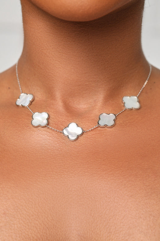 Silver Clover Necklace - Lilly's Kloset